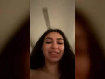 Chaturbate Sex Chat of emmaxblanco