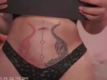 Chaturbate Watch Live Sex Cams of emilyxrose_