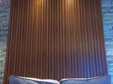 Chaturbate Free Live Porn of mia_milf_x