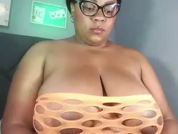 Chaturbate Adult Video Chat of queenrachelbrown