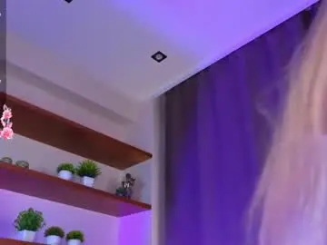 Chaturbate Live Sex Cam of wilonebute