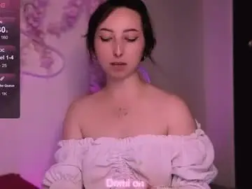 wow_sue from chaturbate