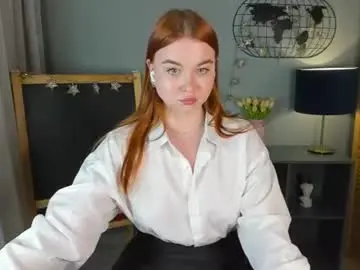 Chaturbate Live Sex Cam of lexxxyone
