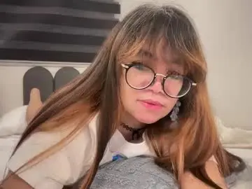 pinkyrosexx from chaturbate