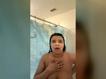 Chaturbate Free Porn Cam of queenmacchiato8