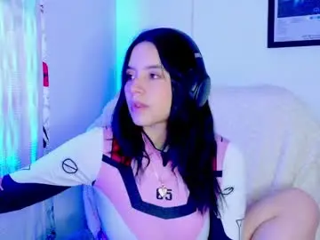 Chaturbate Watch Live Sex Cams of emily_lindey_