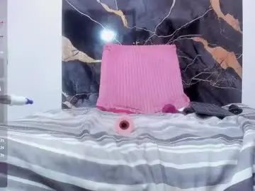 brittanyy20 from chaturbate