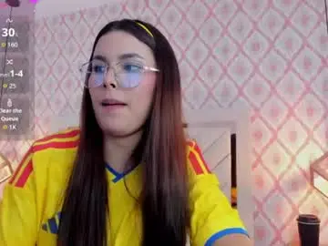 Chaturbate Adult Video Chat of clara_ward