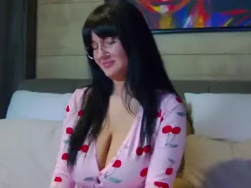 Chaturbate Free Porn Cam of your_bustygirl