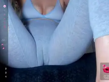 Chaturbate Live Porn of adelinaconte1