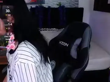 Chaturbate Sex Cam of eyesmoon7710