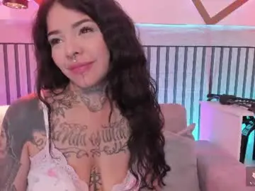 Chaturbate Free Live Porn of niinaink