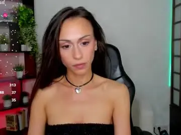 Chaturbate Private Sex Chat of petite_moly