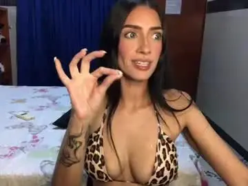 vsantini_ from chaturbate