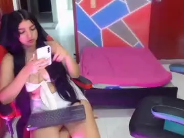 Chaturbate Live Sex of golden_kira