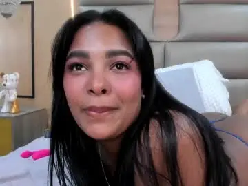 Chaturbate Watch Live Sex Cams of miaroggerss