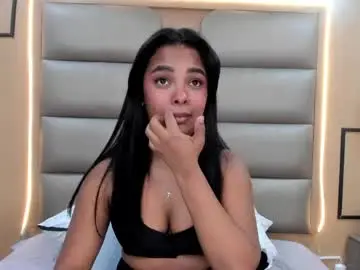 Chaturbate Live Porn of miaroggerss