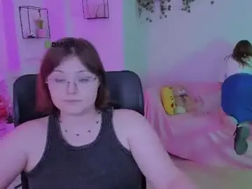 Chaturbate Live Sex of nikol_kitt