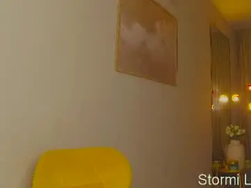 Chaturbate Live Porn of stormi_light