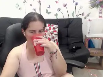 Chaturbate Watch Live Sex Cams of selene_mom