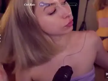Chaturbate Free Porn Cam of _alexa_gold_
