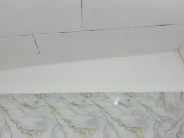 Chaturbate Live Sex of ladysquirtss