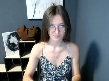 Chaturbate Free Live Porn of shining_pearl