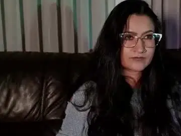 Chaturbate Best live sex cam show of deesseluxure_