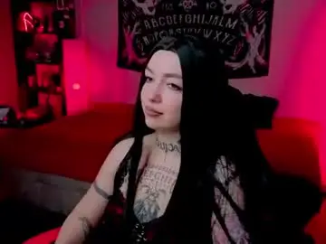 Chaturbate Live Sex Cam of magic_alie
