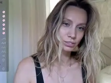 Chaturbate Adult Webcam of alicewonders_
