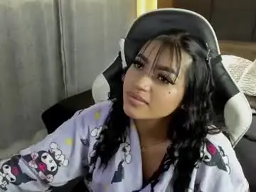 Chaturbate Nude Webcam of adhara_messy