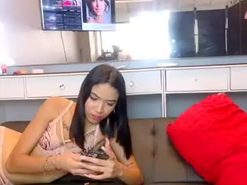 Chaturbate Free Porn Cam of littlejennifer18