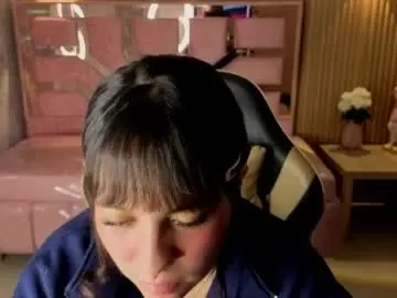 Chaturbate Free Porn Cam of isabeau_s