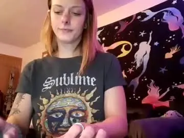 Chaturbate Live Sex Cam of lilsirenluna