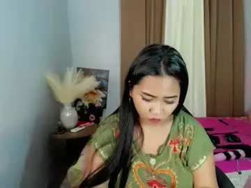 rhea_xoxo from chaturbate