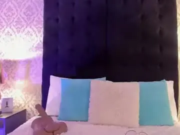 Chaturbate Live Sex Cam of samantha_rougge