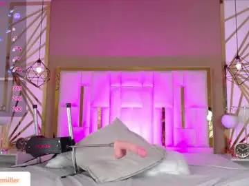 Chaturbate Live Sex Cam of valerie_miller_1