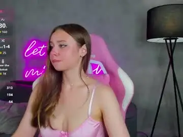 Chaturbate Live Sex Cam of doris_bowman