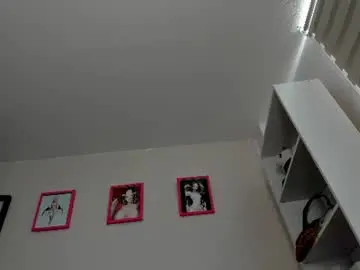 Chaturbate Sex Cam of missweetpeach
