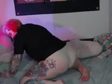 lunaali from chaturbate