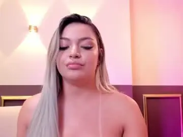 Chaturbate Free Live Porn of milaowens