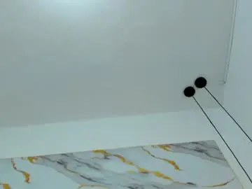 zoe_ross1 from chaturbate