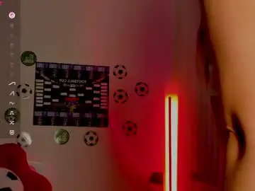 andrea__bass from chaturbate