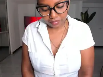 Chaturbate Sex Cam of irismoon777