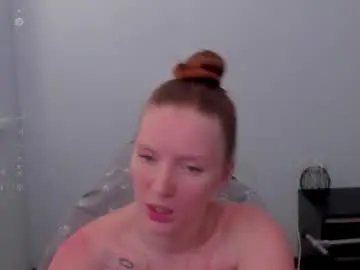 Chaturbate Live Porn of playful_mary