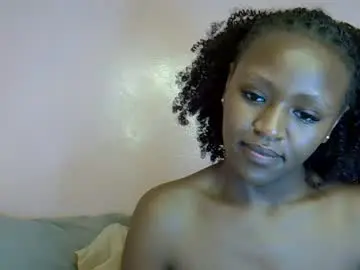 Chaturbate Live Sex Cam of cute_clara77