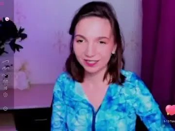 kindhazelhere_ from chaturbate