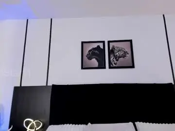 Chaturbate Free Porn Cam of arwenstar11