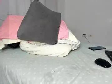 Chaturbate Adult Webcam of caroline_tovar_
