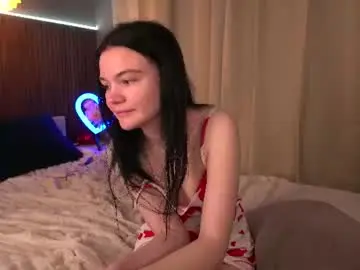 Chaturbate Live Sex Cam of emmasmall